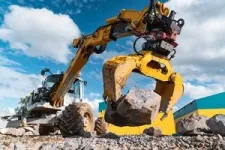 Autonomous excavator constructs a 6-meter-high dry-stone wall 3