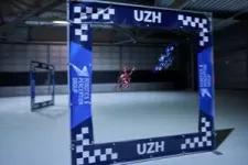 Challenge accepted: High-speed AI drone overtakes world-champion drone racers 2