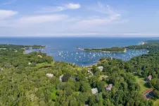 Citizens and scientists release 28-year record of water quality in Buzzards Bay