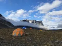 Exploring arctic plants and lichens: An important conservation baseline for Nunavut’s newest and largest territorial park 2