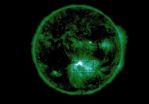 First sightings of solar flare phenomena confirm 3-D models of space weather