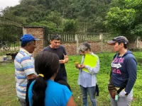 How local communities depend on the ivory palm tree in coastal Ecuador