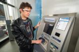 IT security for the daily life: Withdrawing money at cash machines with Google Glass