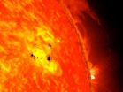 NASAs SDO observes fast-growing sun spot