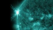 NASAs SDO sees a mid-level solar flare: Nov. 3