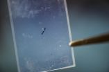 Researchers develop world's thinnest electric generator 2