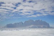 Study shows link between asymmetric polar ice sheet evolution and global climate 2