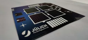 Transparent nanolayers for more solar power