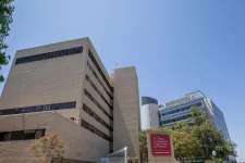 USC Norris Cancer Hospital earns Leapfrog Top Teaching Hospital award for third year in a row